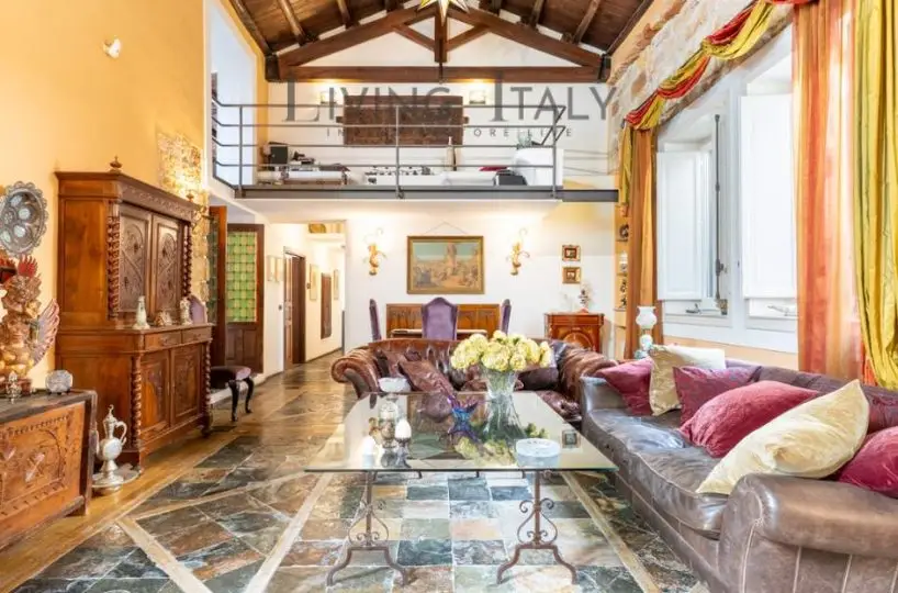 historic-residence-for-sale-palermo-historic-centre